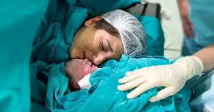 روایتی تلخ از اتاق زایمان بیمارستان های بوشهر/ مادرانی که قید بارداری مجدد را می‌زنند